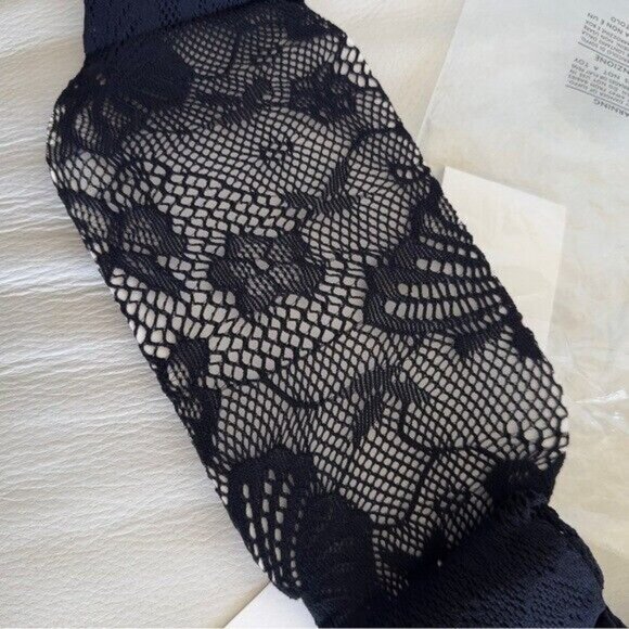 NWT GUCCI BLACK LACE TIGHTS Fionet Size L 716410 Butterfly - Picture 7 of 9